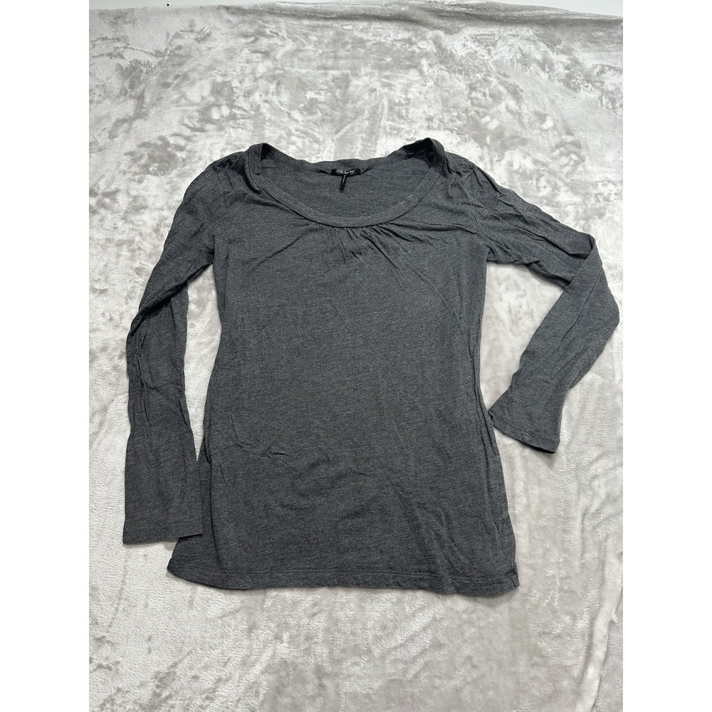 Daisy Fuentes Top Women's Size Medium Gray Long Sleeve EUC